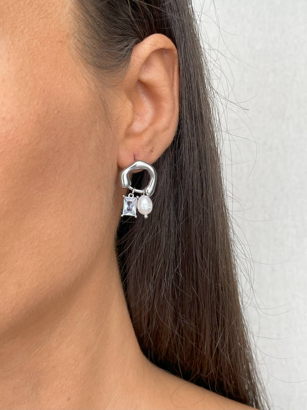 IMG_2710 Özel Seri Baget Taşlı İncili Gümüş Halka Küpe