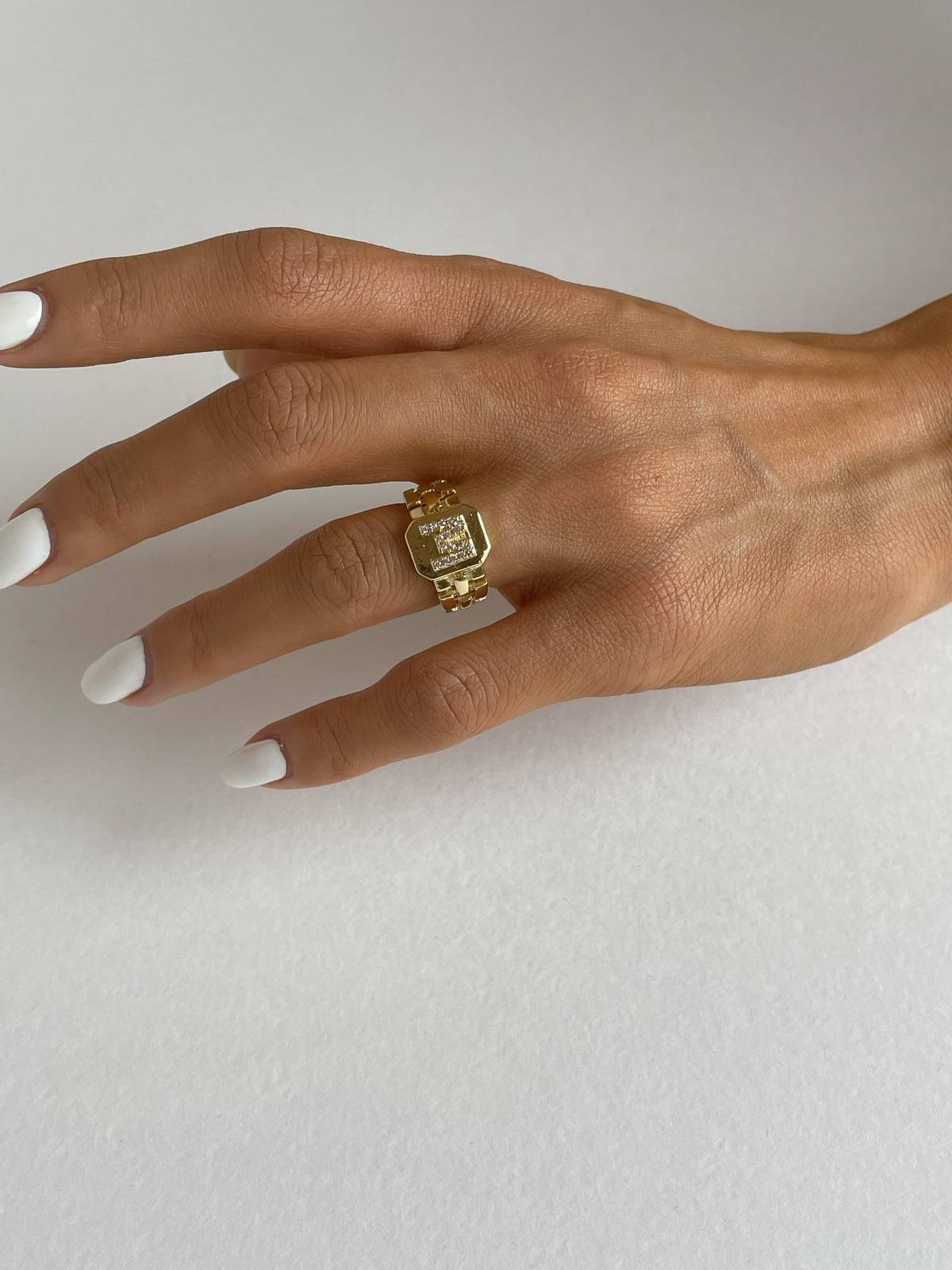 IMG_3108 Özel Seri Zirkon Taşlı Kalın Kemer Tasarım M Harfli Yüzük