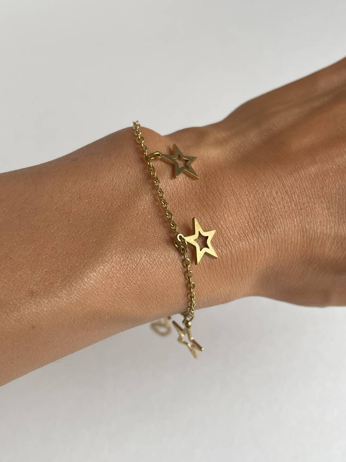 IMG_3293 Yıldız Desenli Ayarlanabilir Çelik Bileklik
