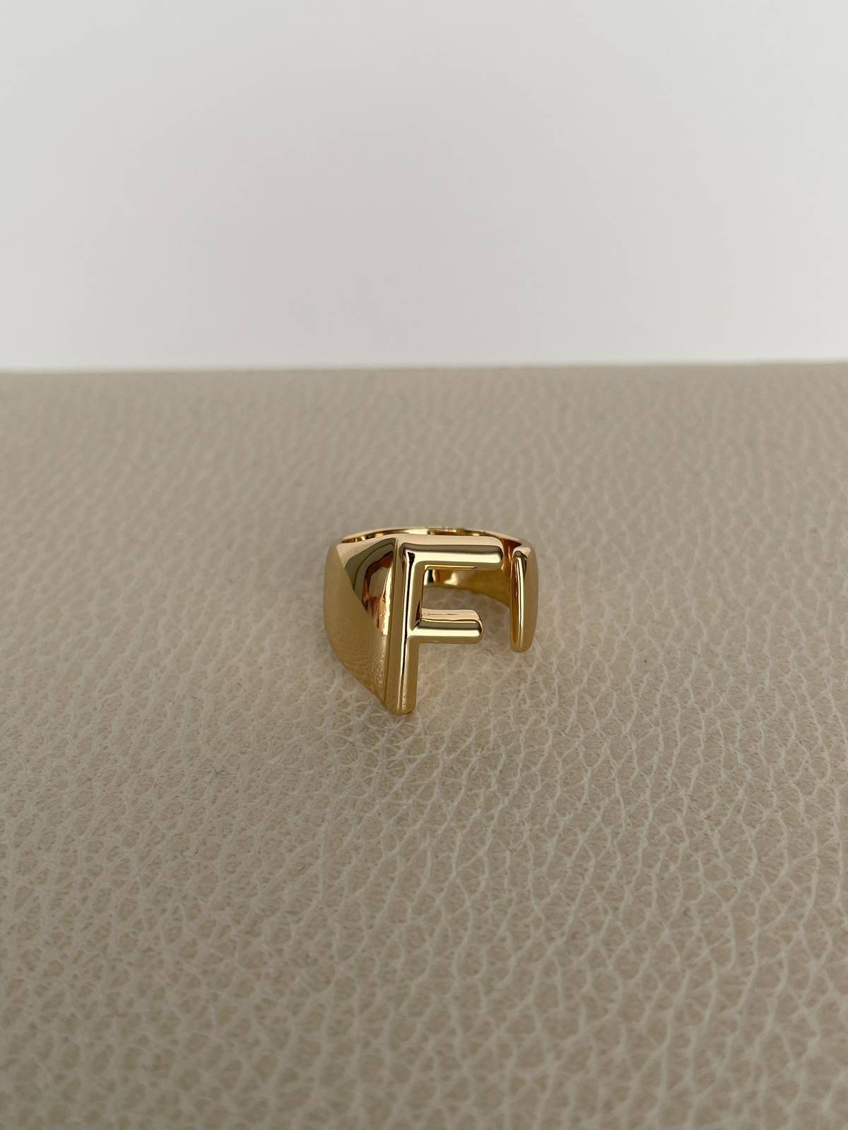 IMG_5142 Özel Seri Kalın F Harfli Gold Yüzük