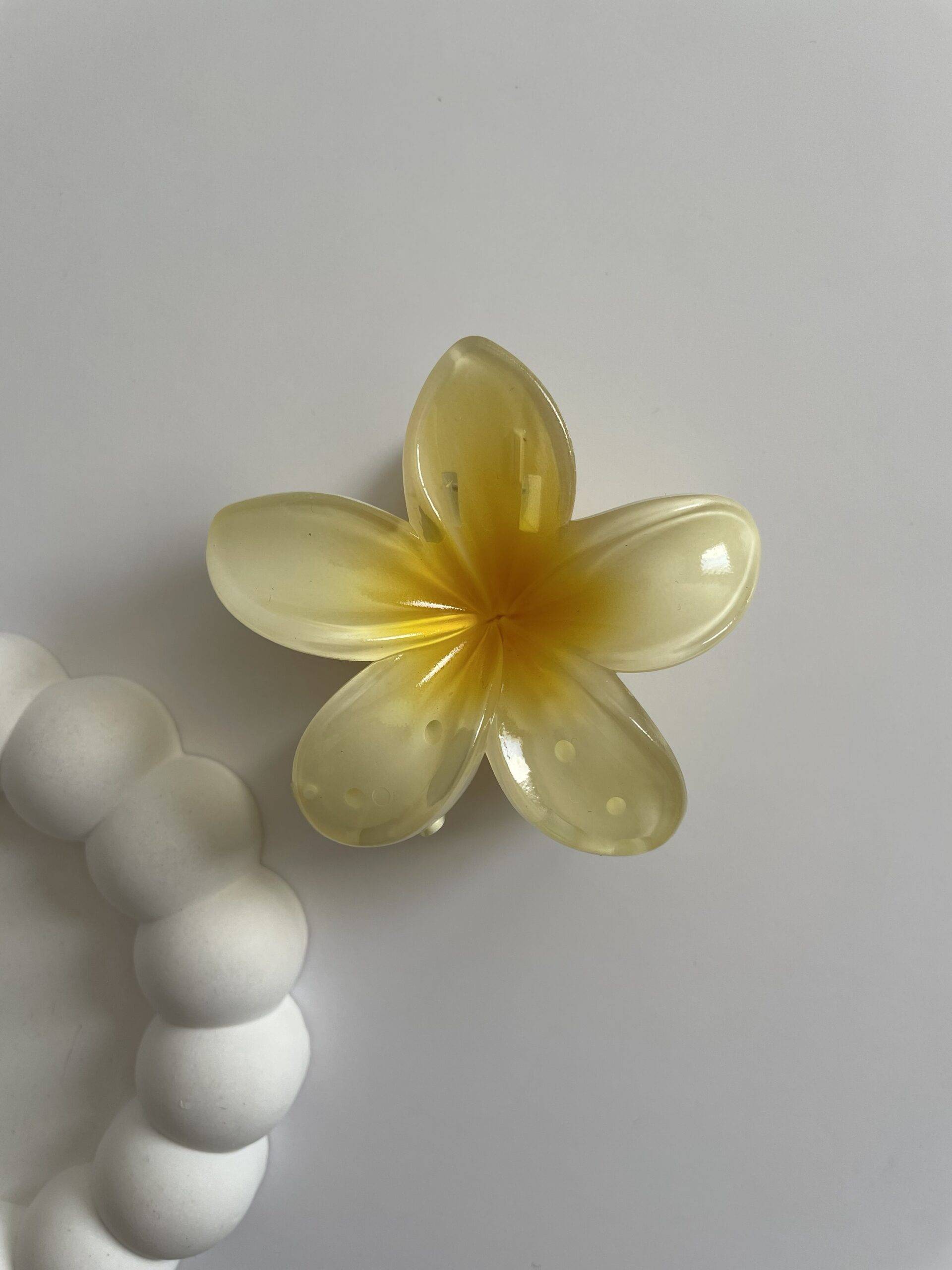 img_4352 Sarı Lotus Toka Büyük Boy 8cm