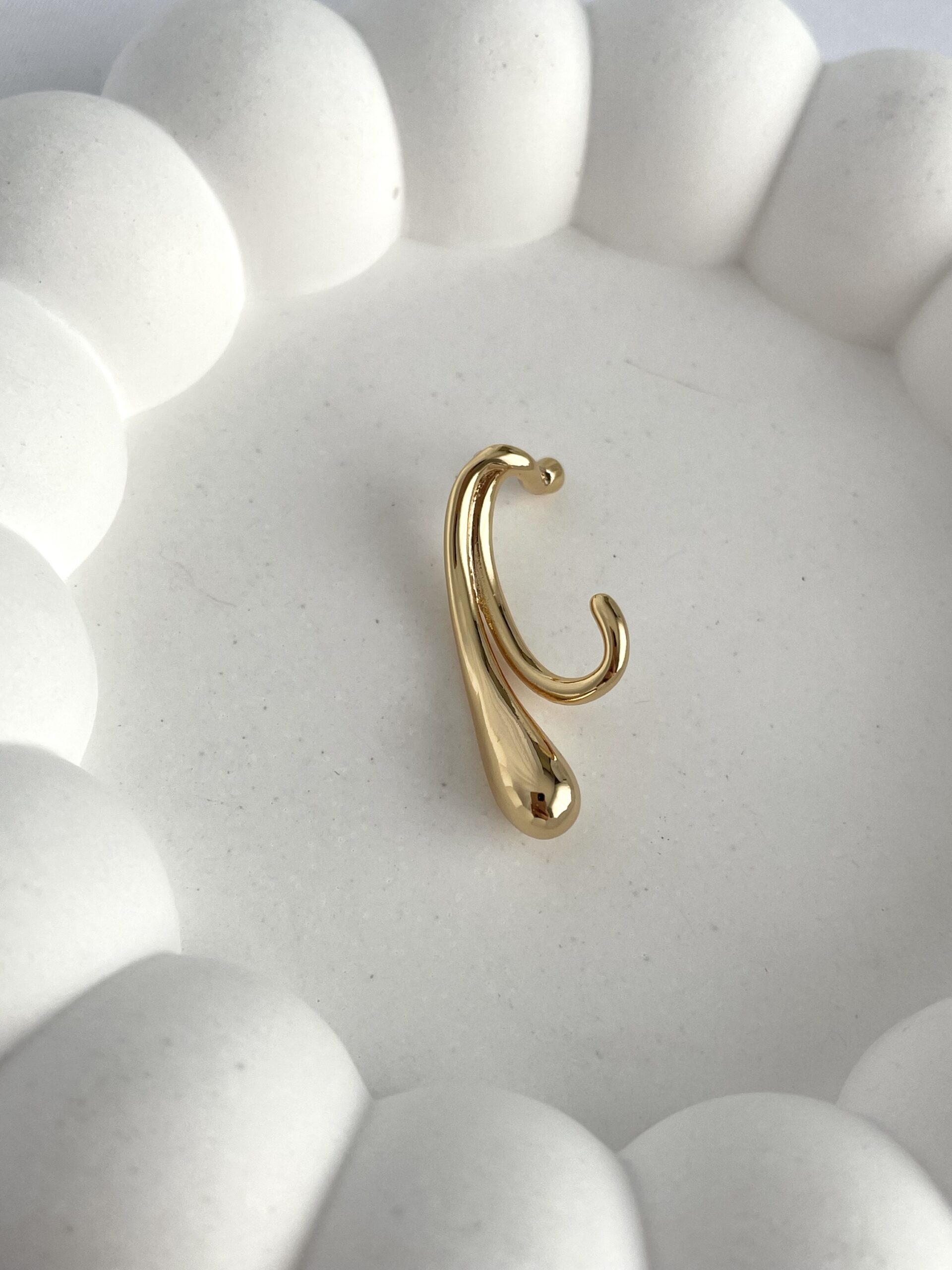 img_7409 Özel Seri Damla Tasarım Gold Earcuff Küpe