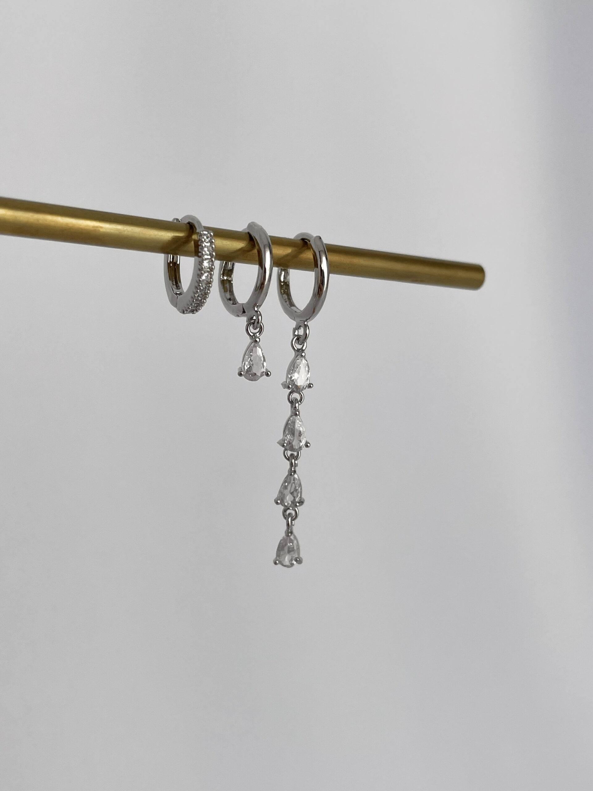 img_7462 Özel Seri Zirkon Taşlı Üçlü Gümüş Sarkıt Küpe Seti