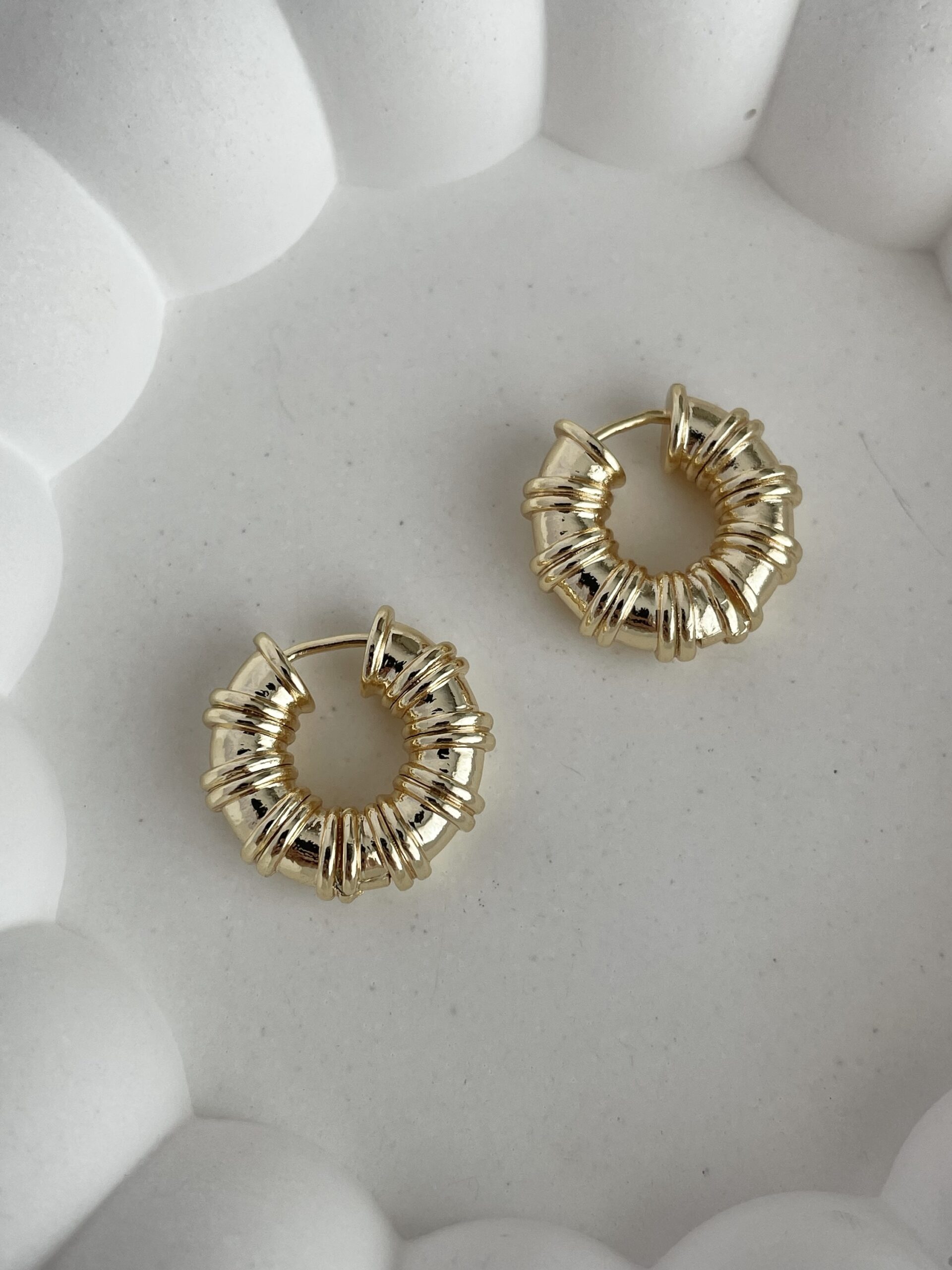 img_7837 Özel Seri Simit Tasarım Gold Halka Küpe