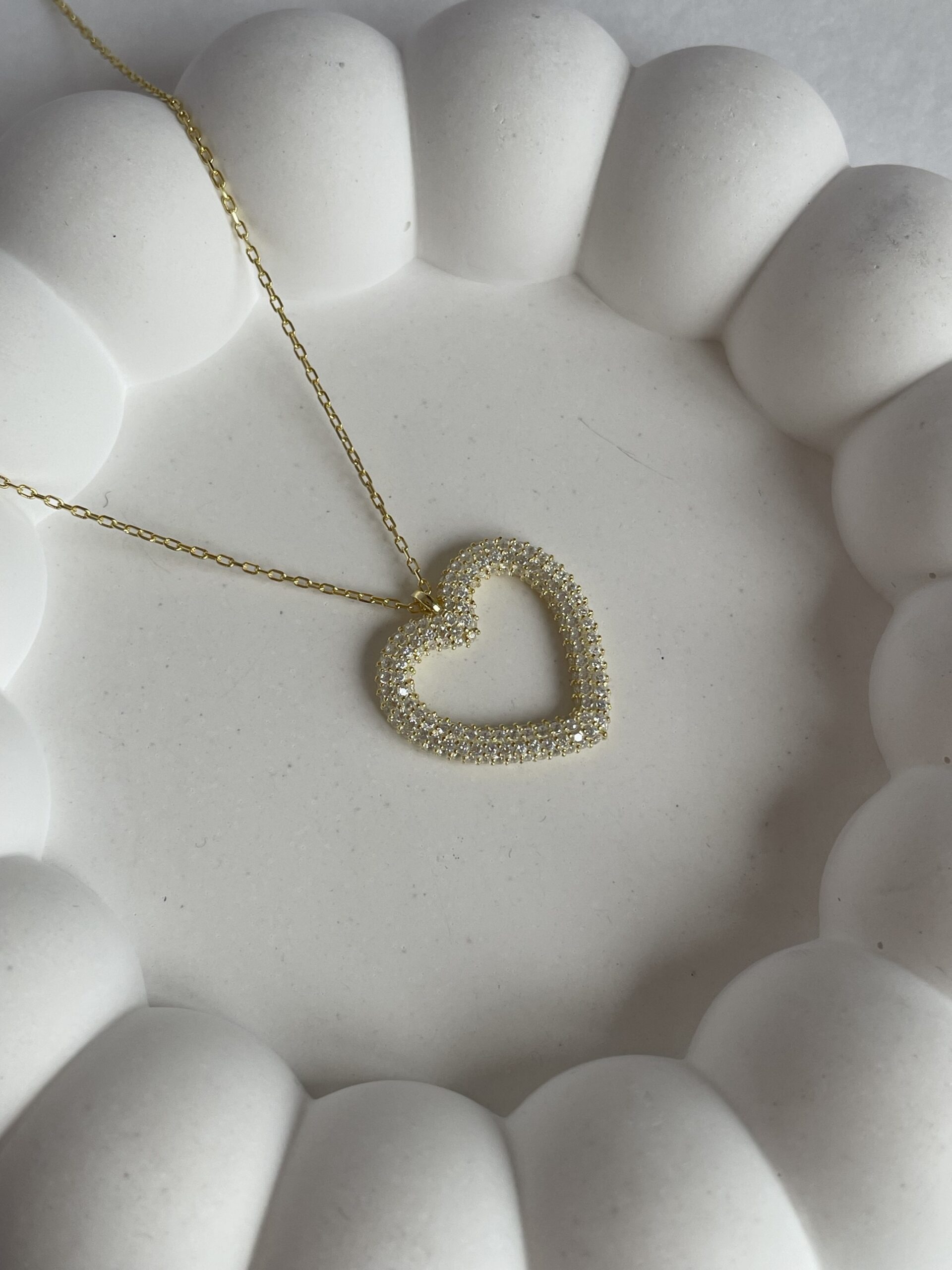 img_8442 925 Gümüş Zirkon Taşlı Kalp Tasarım Kolye