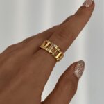 Özel Seri Zirkon Taşlı Ayarlanabilir Gold Yüzük