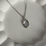 Çelik Oval Sedefli Minimal Gümüş Kolye