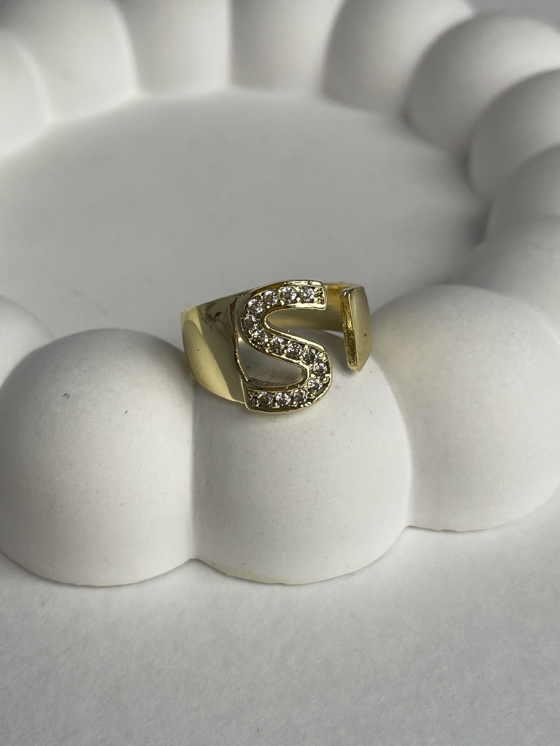 img_9528 Özel Seri Zirkon Taşlı S Harf Gold Yüzük