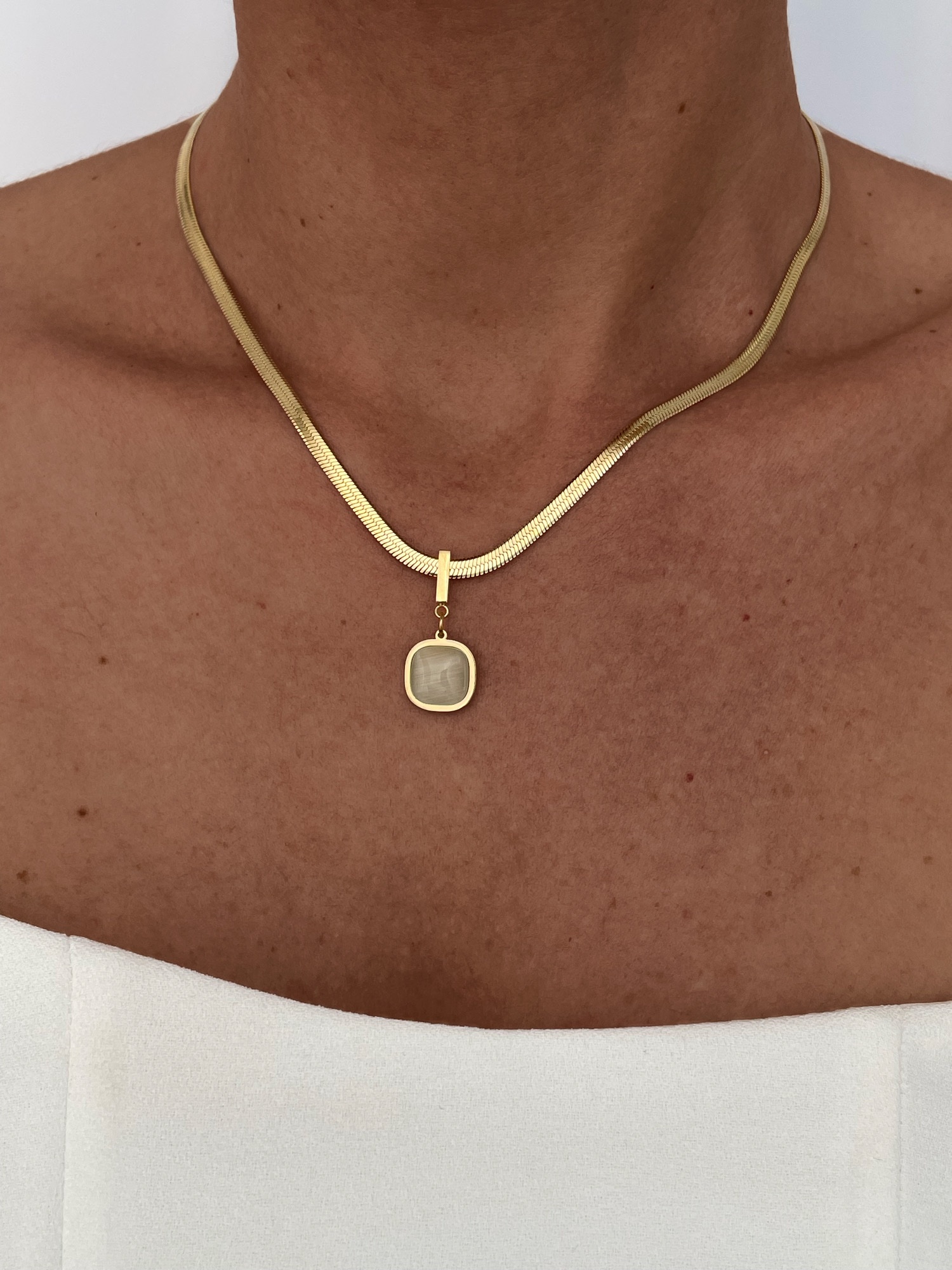 img_0214 Çelik Geometrik Tasarım Sedefli Gold İtalyan Zincir Kolye