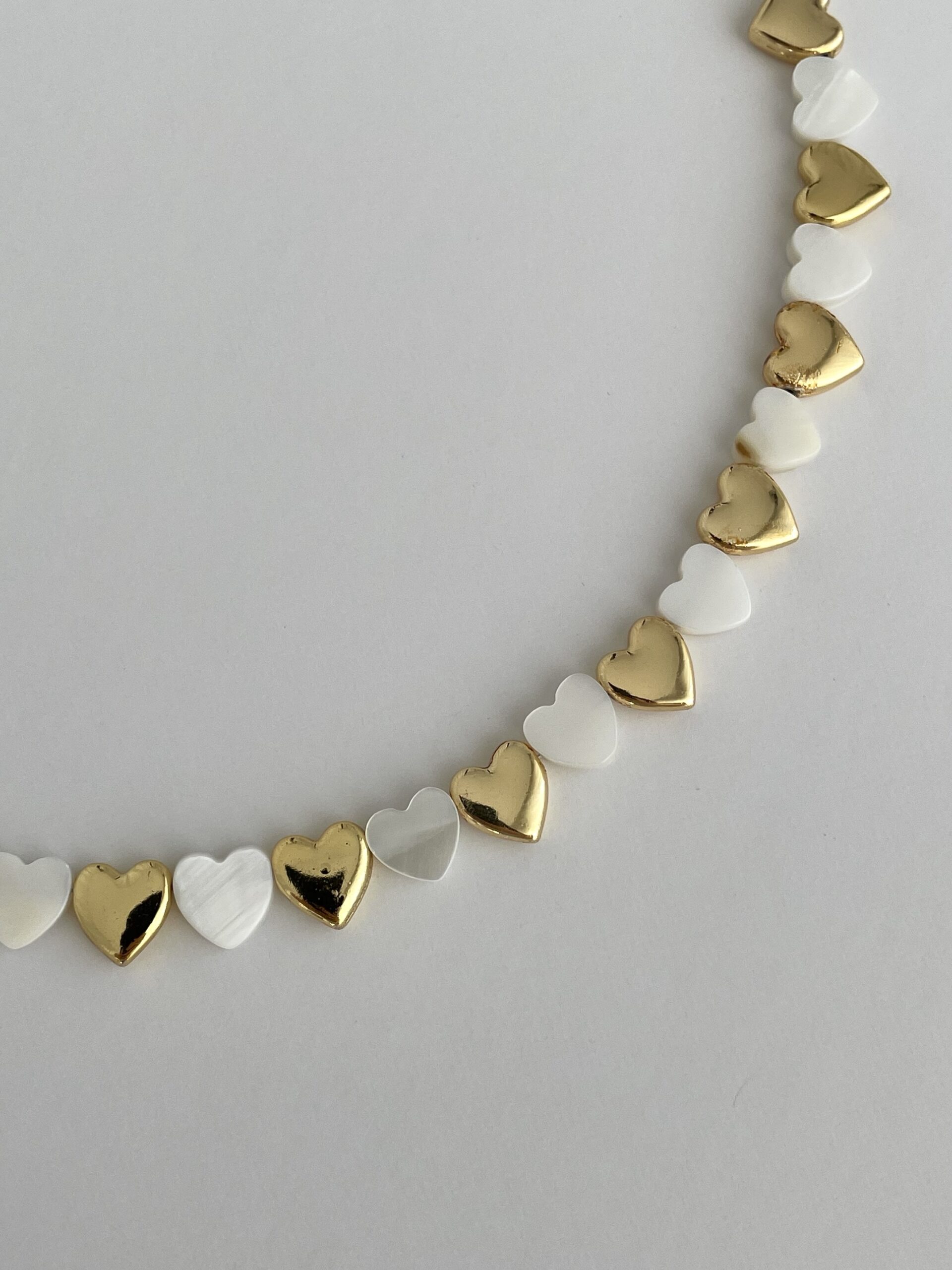 img_5785 Özel Seri Kalp Tasarım Gold Sedef İnci Kolye