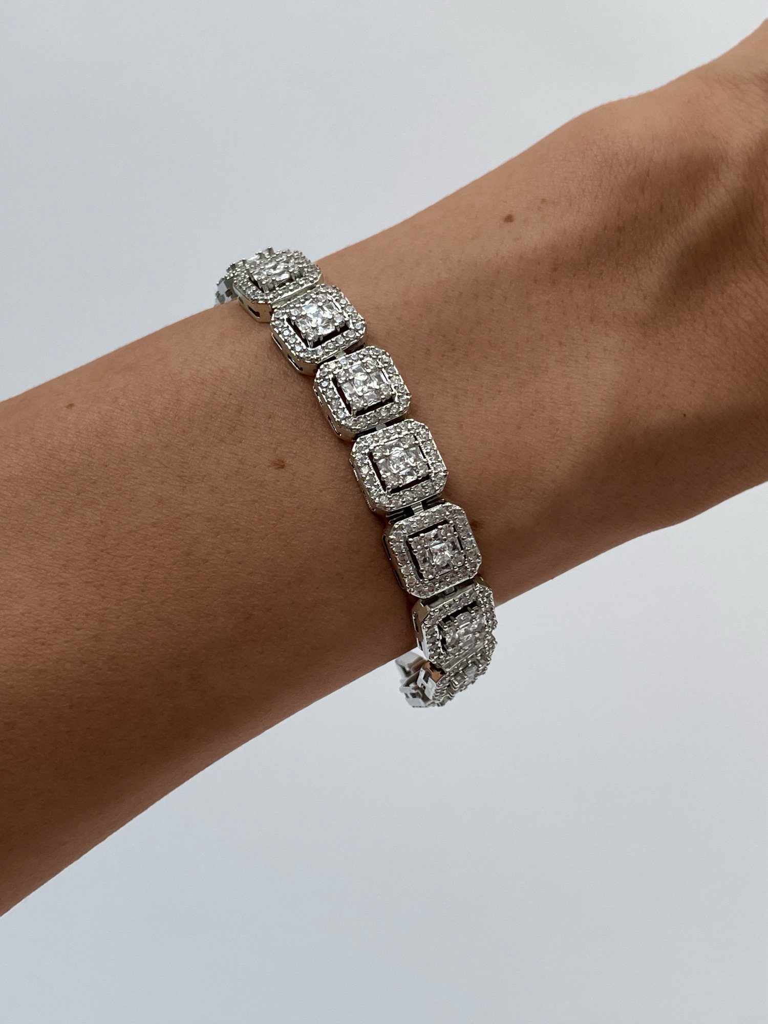 img_9261 Özel Seri Zirkon Taşlı Baget Gümüş Bileklik