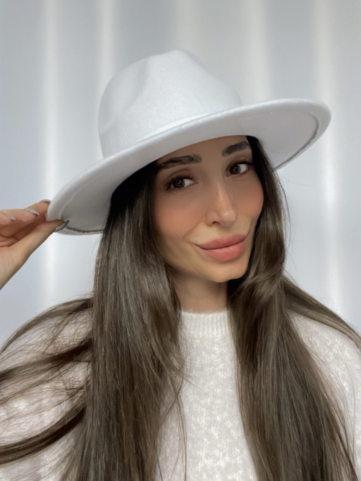 8bfb400a-aec4-497d-8b25-01b0d2293e59 Beyaz Fötr Şapka