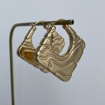 Özel Seri Büyük Boy Geometrik Desen Gold Küpe
