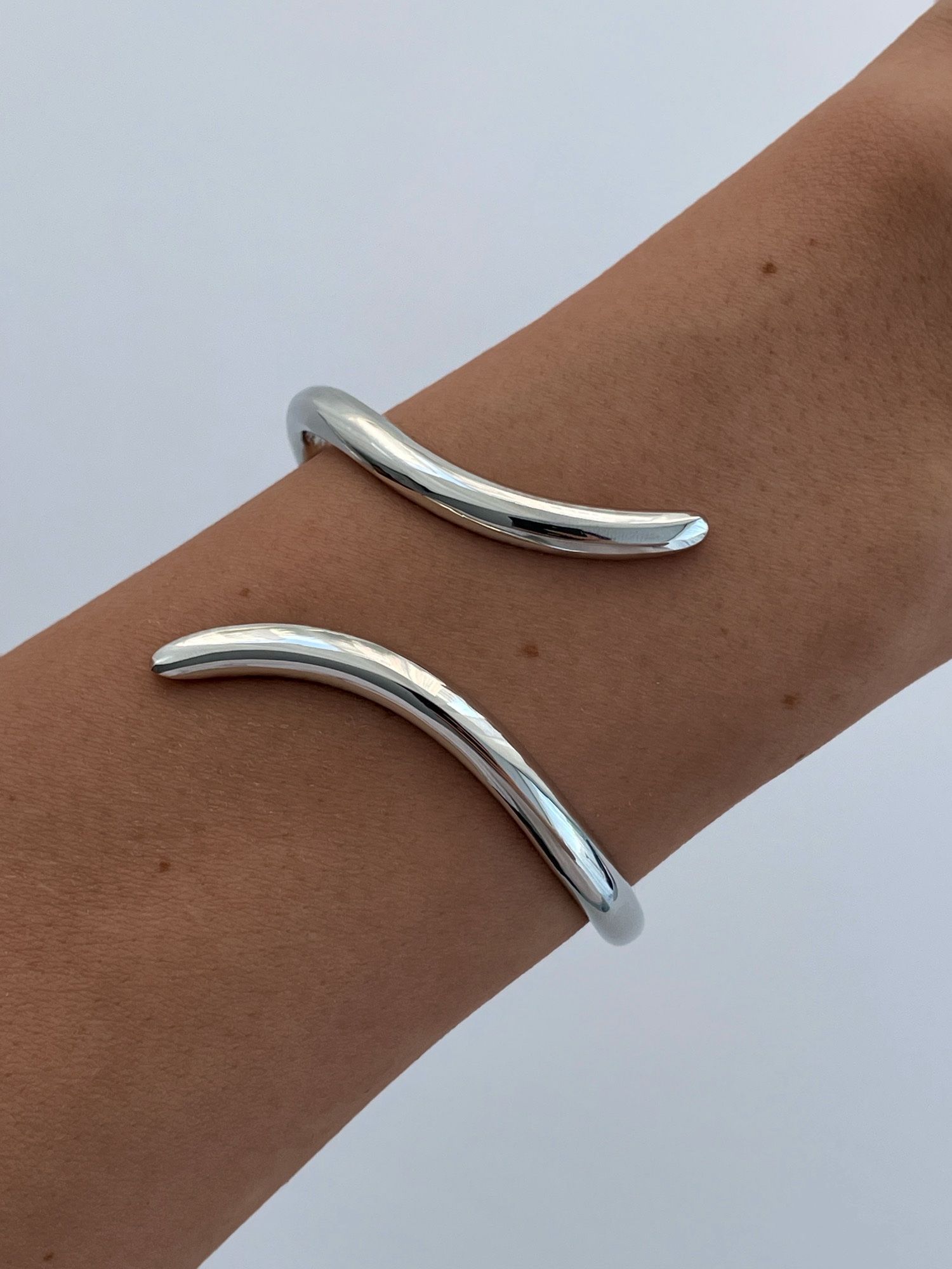 img_1817-1 Özel Seri Asimetrik Desen Gümüş Kelepçe Bileklik