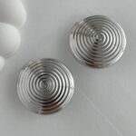 Özel Seri Sarmal Desen Büyük Gümüş Küpe 4cm