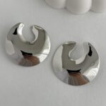 Özel Seri Asimetrik Desen Gümüş Plaka Küpe 4cm
