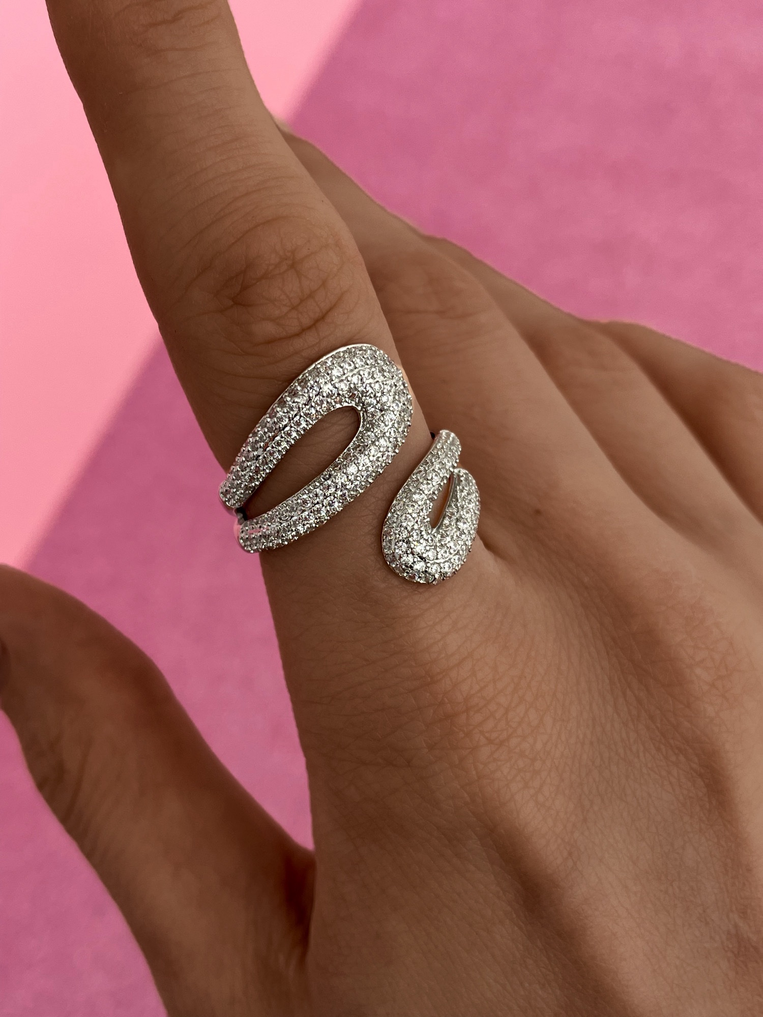 img_1817-1 In Love Seri Zirkon Taşlı Geometrik Desen Gümüş Ayarlanabilir Yüzük