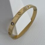 Çelik Zirkon Taşlı Marka Gold Kelepçe Bileklik 5.5*4.5cm