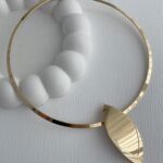 Özel Seri Yaprak Tasarım Gold Marka Choker Kolye