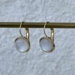 Çelik Geometrik Tasarım Sedefli Gold Küpe