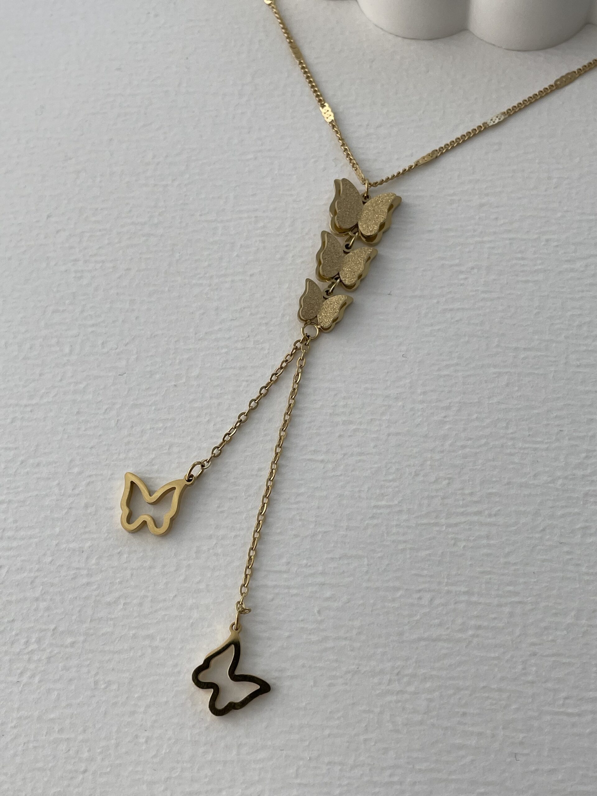 img_5840 Çelik Kelebek Tasarım Sallantılı Gold Kolye