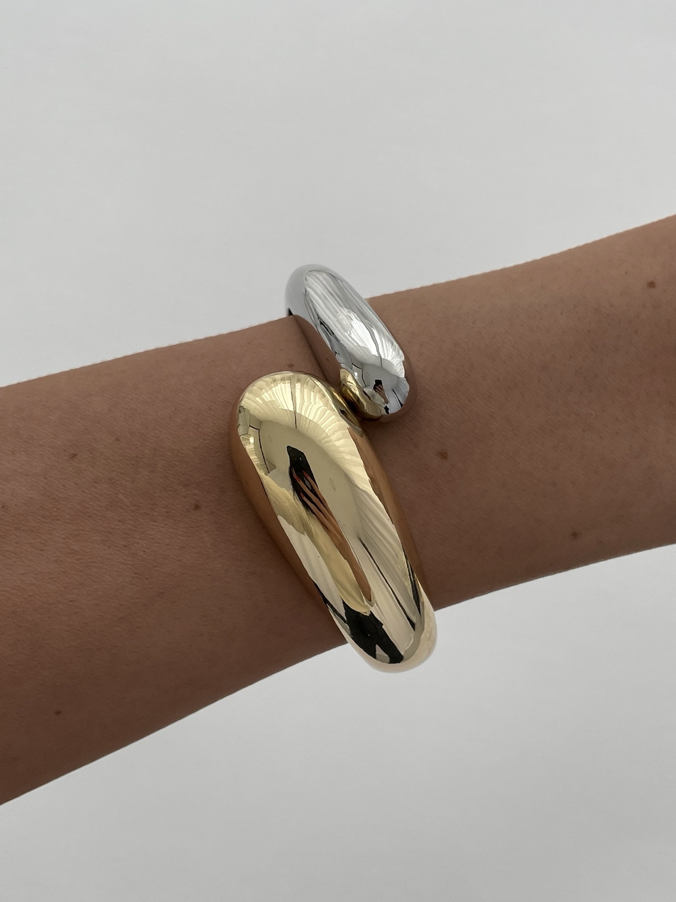 img_6833 Özel Seri Geometrik Desen Gold Gümüş Kelepçe Bileklik