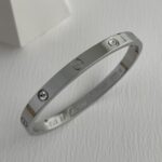 Çelik Zirkon Taşlı Marka İçi Yazılı Gümüş Kelepçe Bileklik 6*5cm