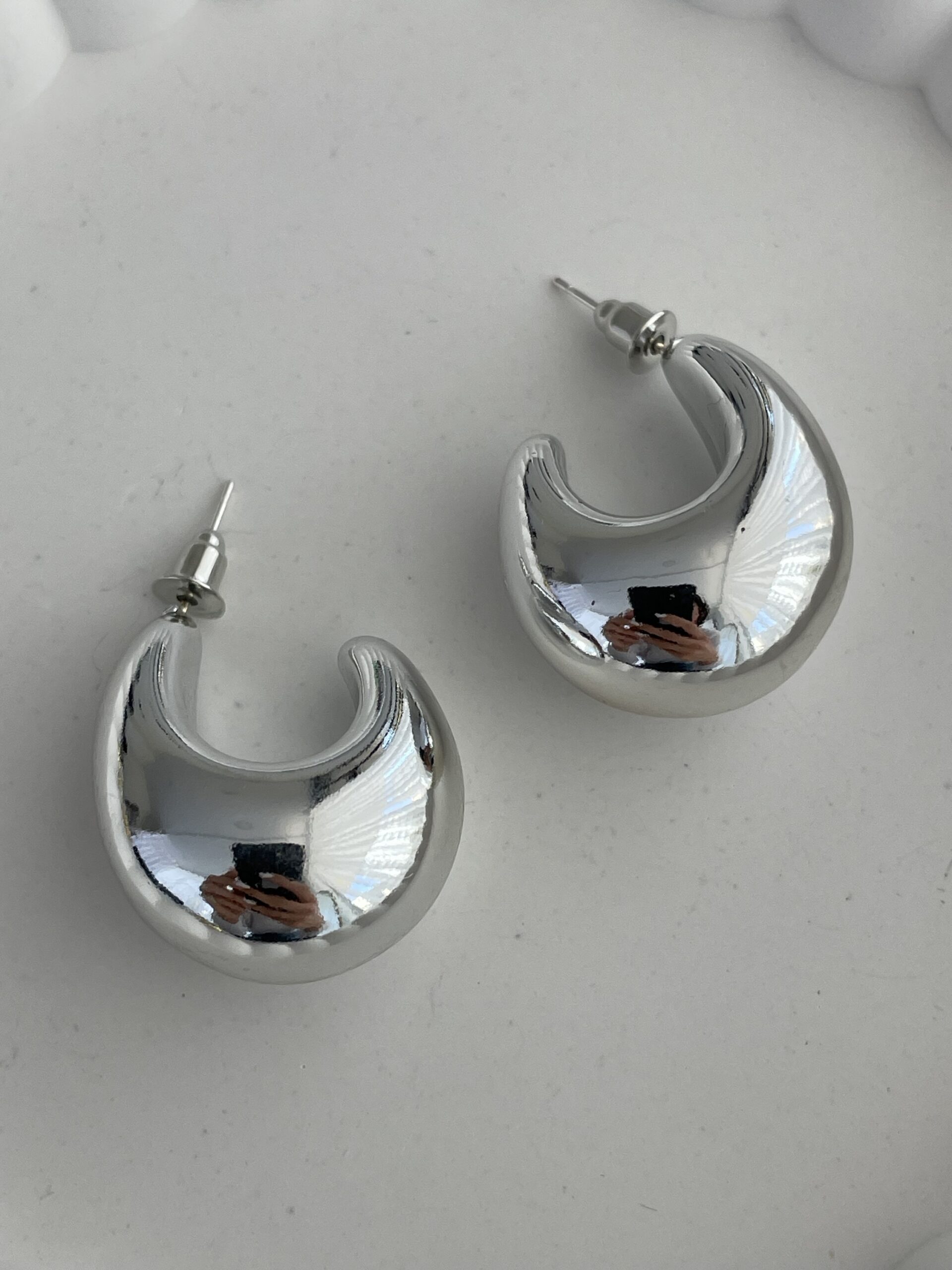 img_0118 Özel Seri Metalik Gümüş Damla Küpe