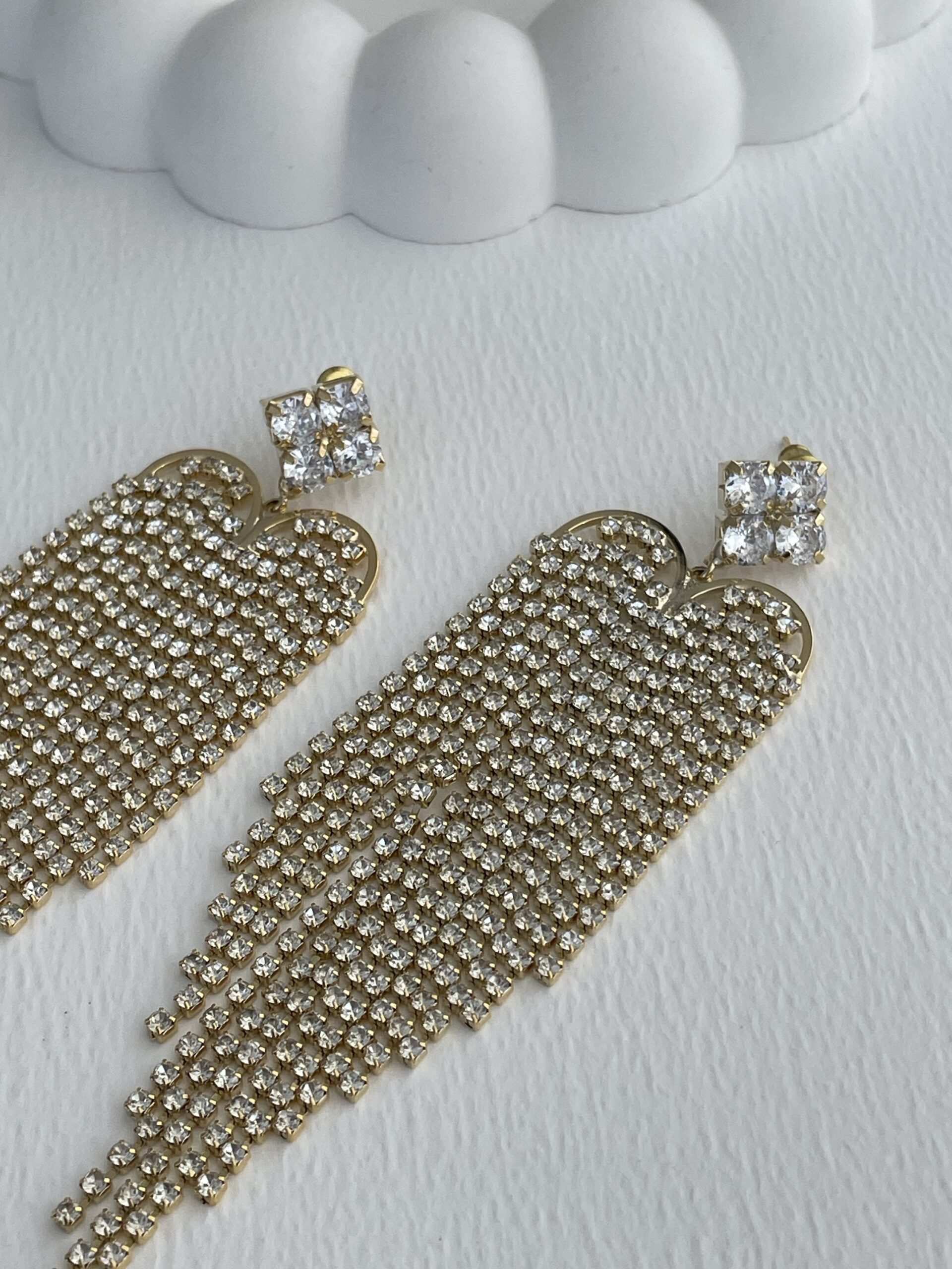 img_0147 Özel Seri Zirkon Taşlı Gold Sallantılı Küpe