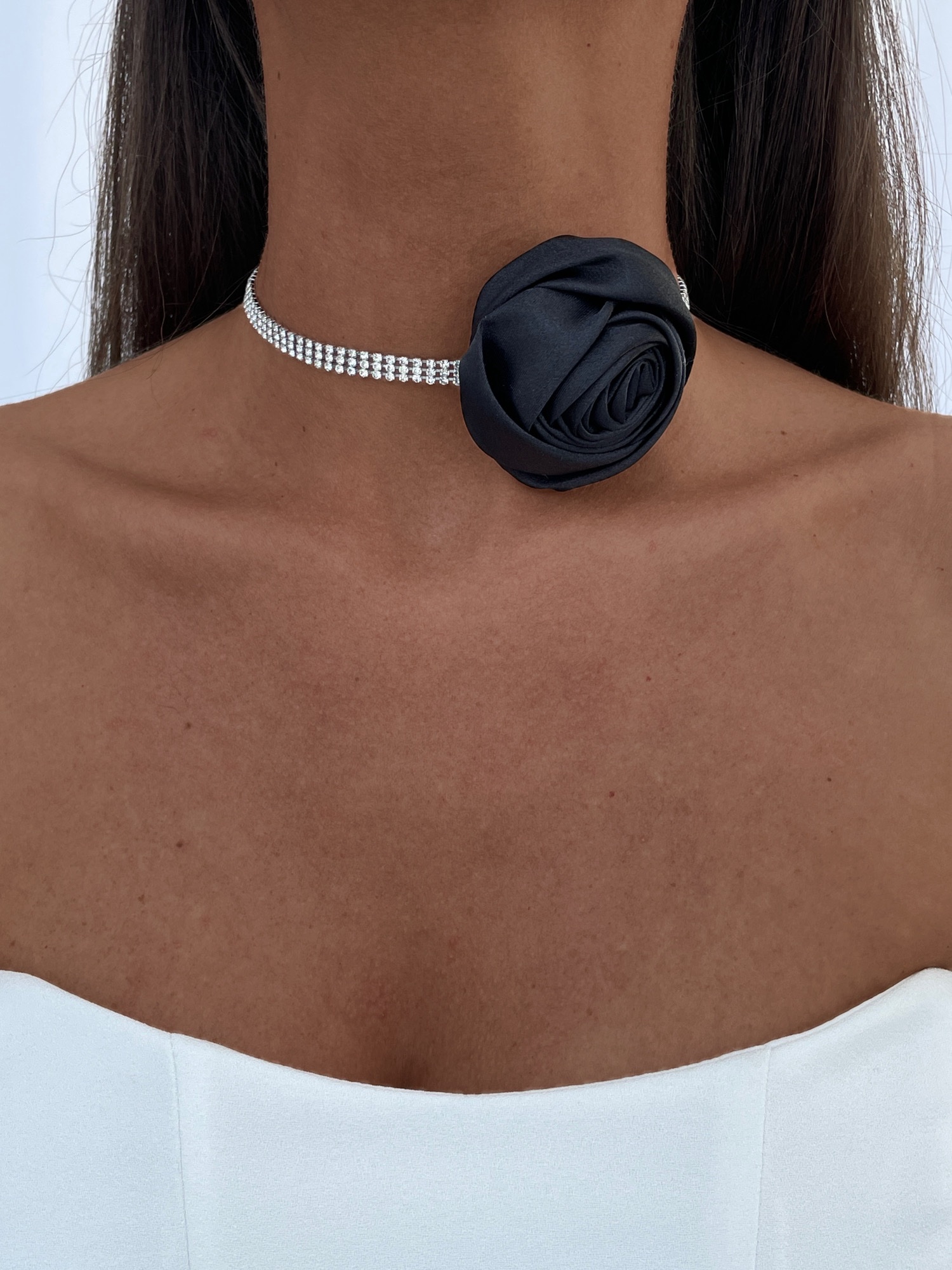 img_1039 Özel Seri Zirkon Taşlı Siyah Gül Choker Kolye