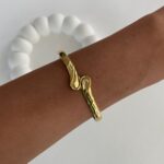 Çelik Geometrik Desen Gold Kelepçe Bileklik