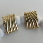 Özel Seri Marka Model Gold Küpe