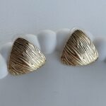 Özel Seri Üçgen Tasarım Vintage Gold Küpe
