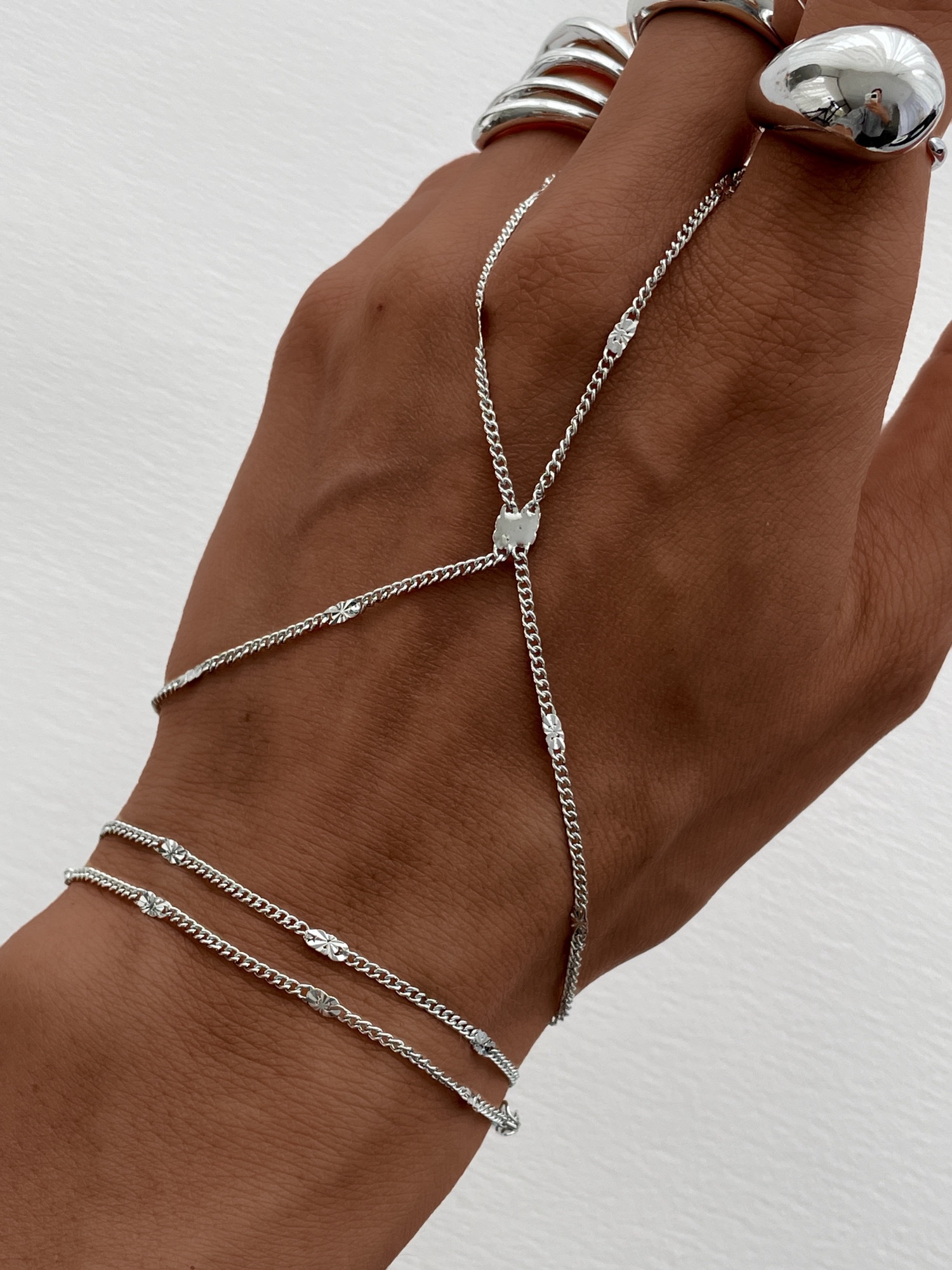 img_0857 Özel Seri Şerit Detaylı Gümüş Zincir Şahmeran