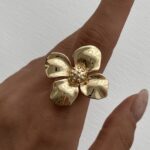 Özel Seri Çiçek Tasarım Gold Ayarlanabilir Yüzük
