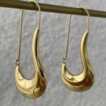 Çelik Çengelli İğne Tasarım Büyük Gold Küpe