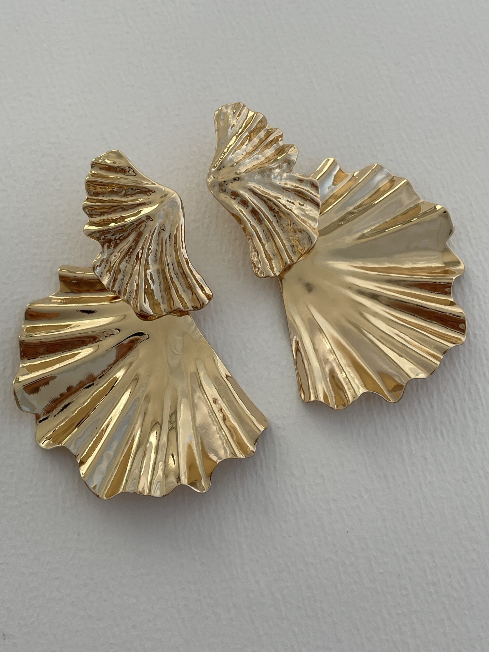 img_3606 Özel Seri İkili Yaprak Tasarım Büyük Boy Gold Küpe 8cm