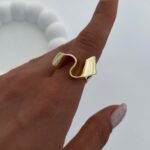 Özel Seri Asimetrik Desen Gold Ayarlanabilir Yüzük