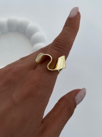 Özel Seri Asimetrik Desen Gold Ayarlanabilir Yüzük