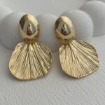 Özel Seri Yaprak Tasarım Gold Küpe