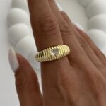 Özel Seri Ayarlanabilir Kalp Tasarım Tırtık Model Gold Yüzük
