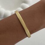 Çelik Üstü Desenli Gold Kelepçe Bileklik