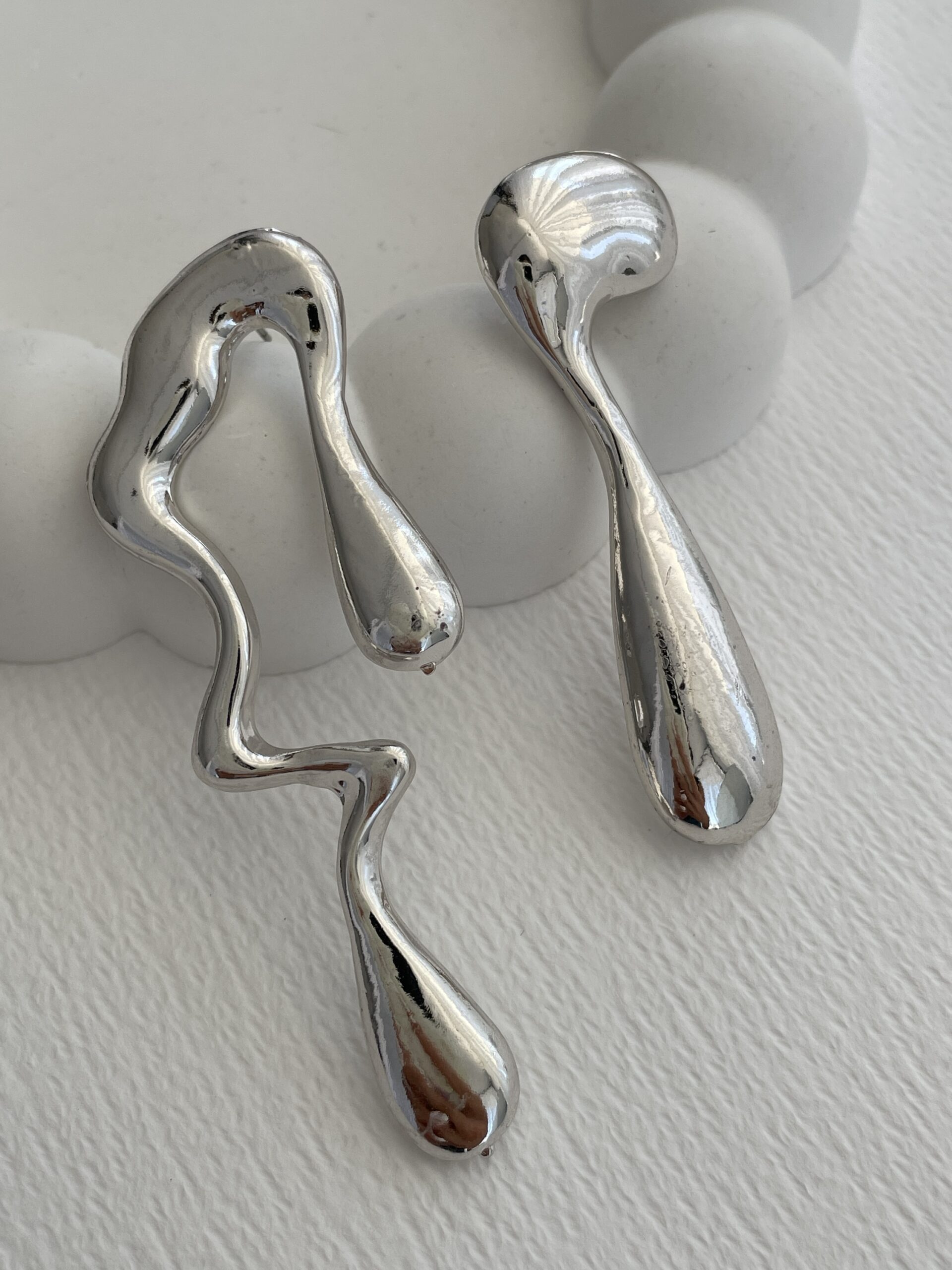 img_2026 Özel Seri Gümüş Maksi Boy Damla Küpe