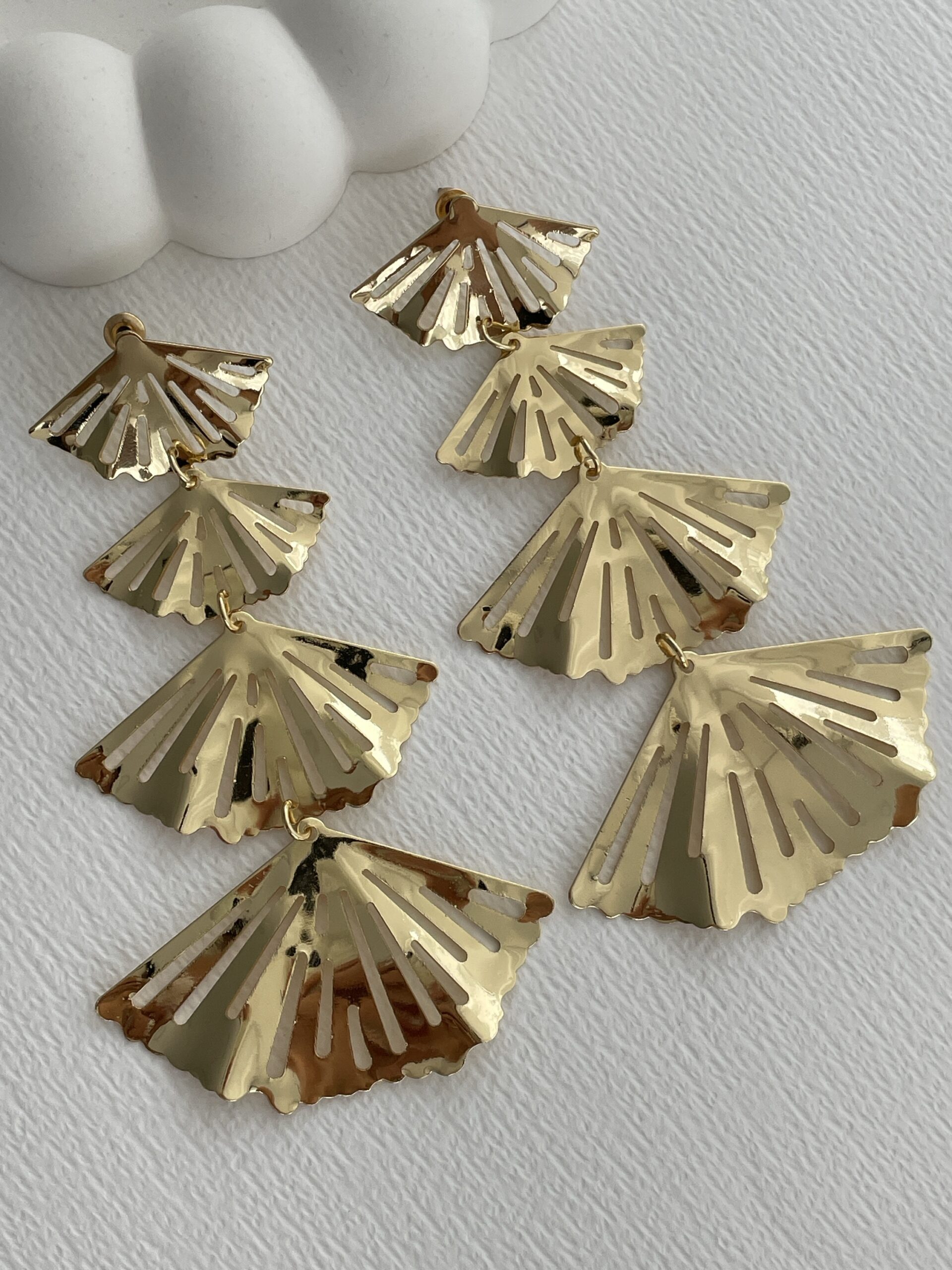 img_2783 Özel Seri Dörtlü Yelpaze Model Maksi Boy Gold Küpe