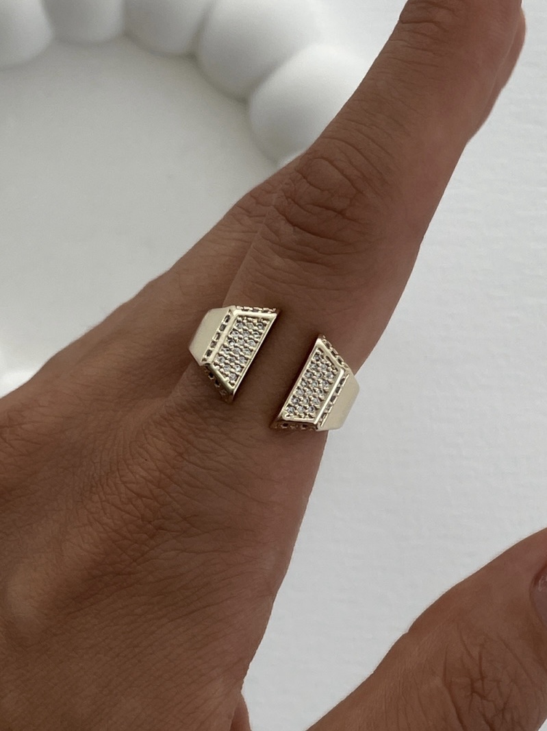 img_3221 Özel Seri Zirkon Taşlı Ayrık Gold Şövalye Yüzük