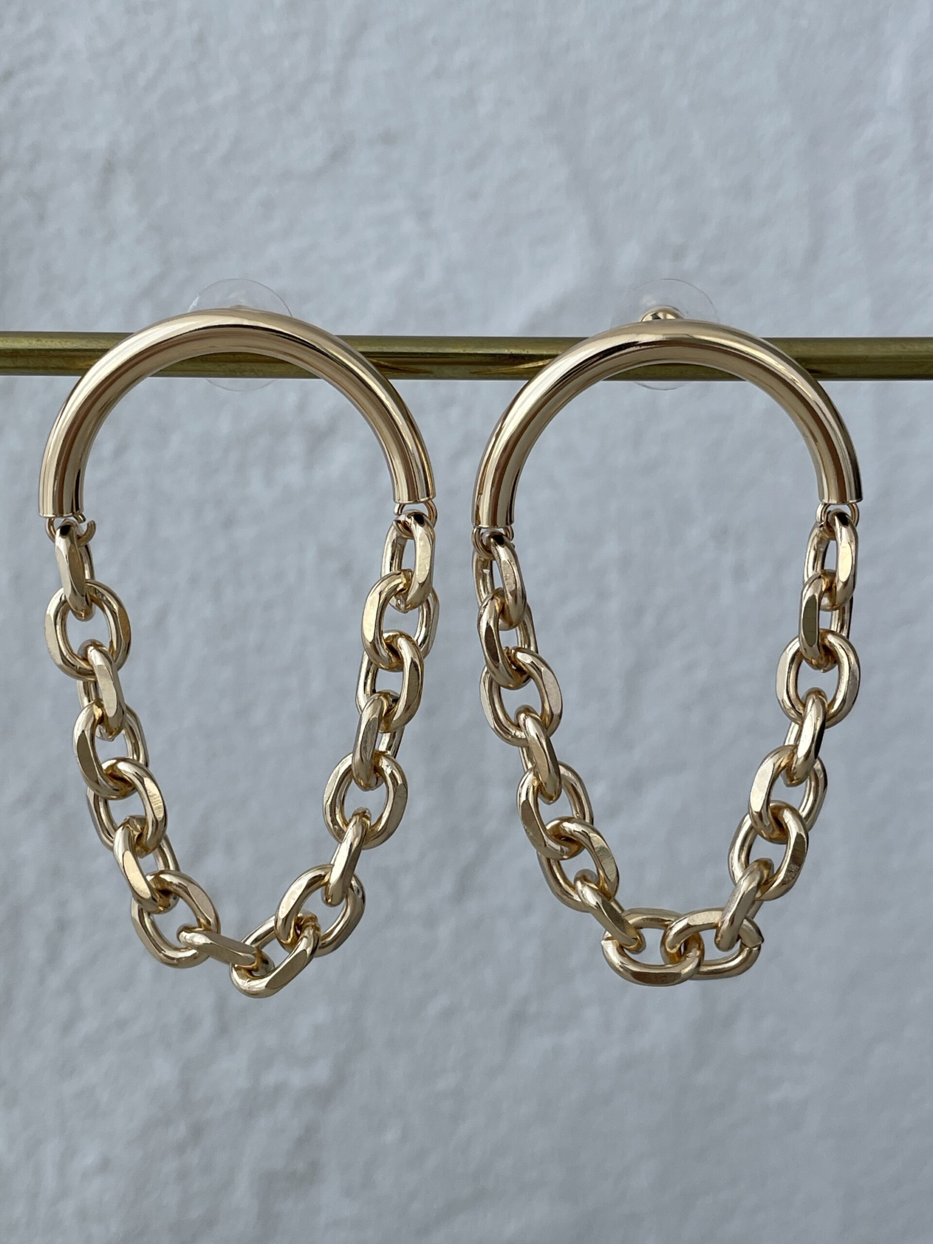 img_3449 Özel Seri Maksi Boy Zincir Detaylı Gold Oval Küpe