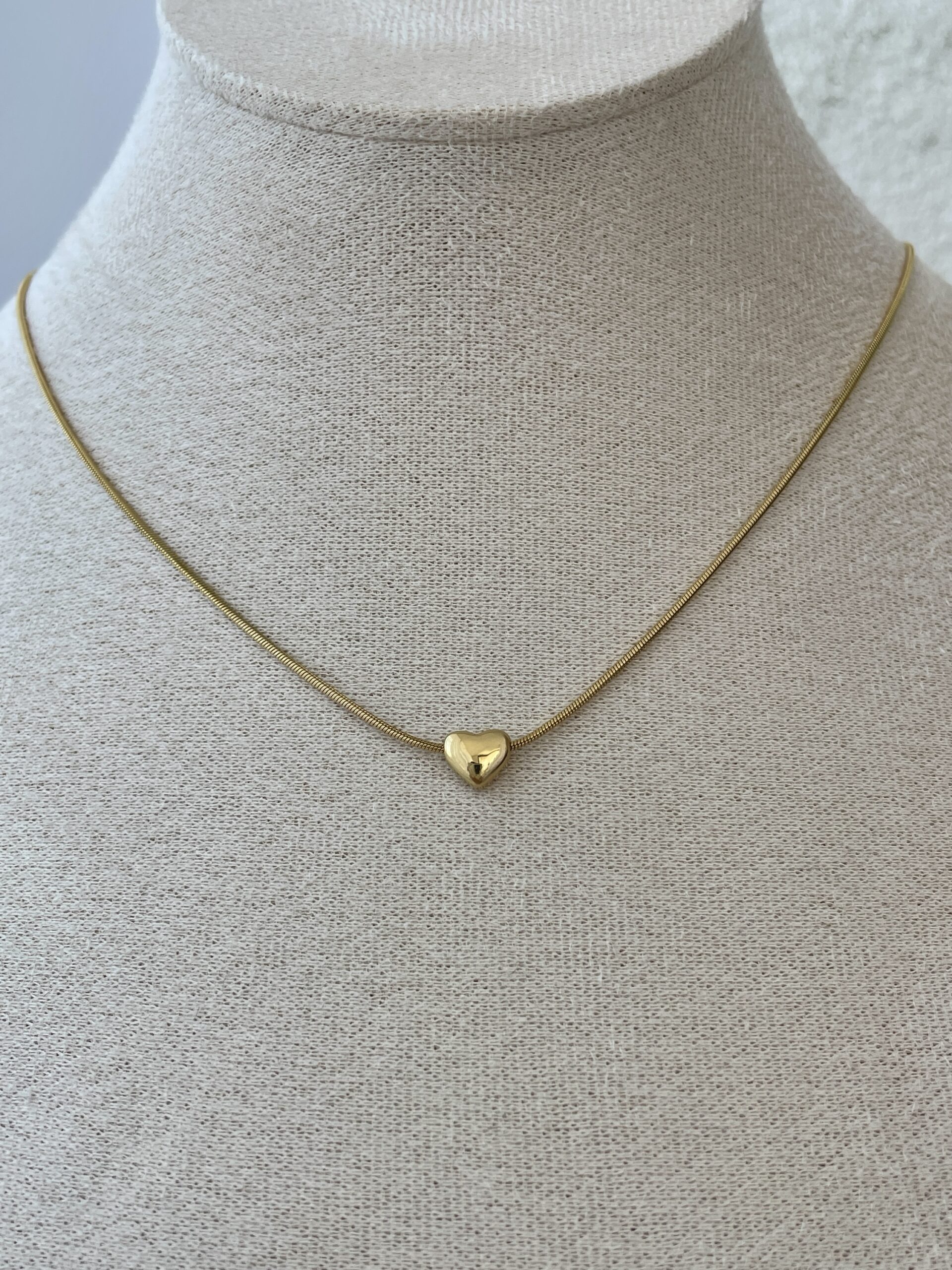 img_3509 Çelik Mini Kalp Tasarım Gold Kolye