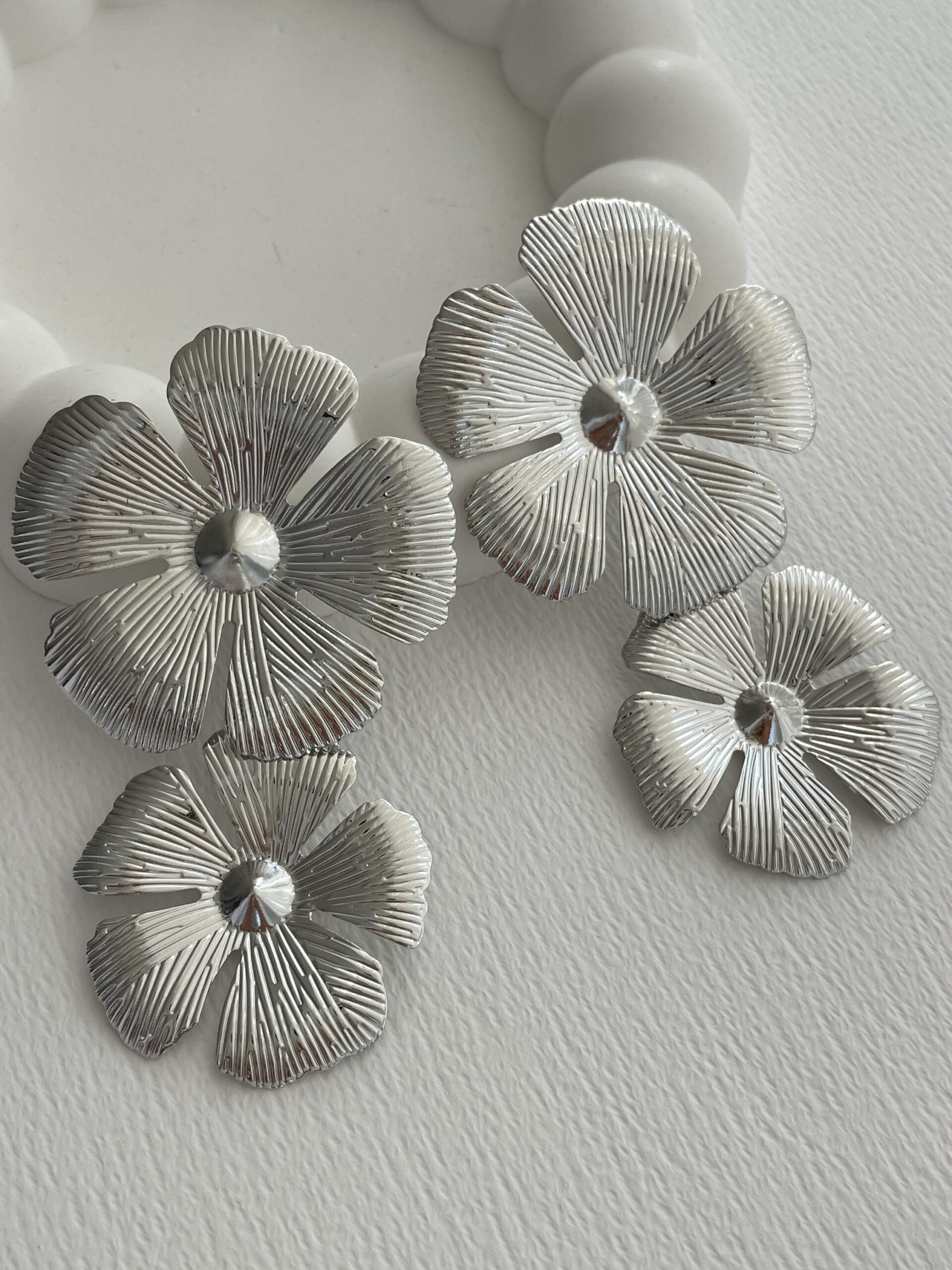 img_3580 Özel Seri Maksi Boy İkili Çiçek Tasarım Gümüş Küpe