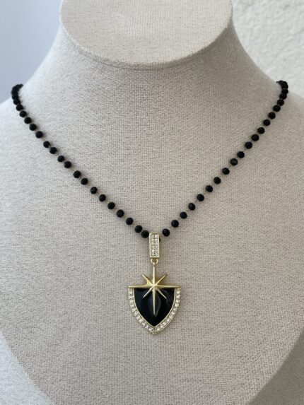 Özel Seri Marka Model Siyah Mineli Gold Yıldız Kolye