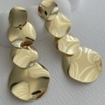 Özel Seri Maksi Boy Üçlü Yuvarlak Plaka Gold Küpe